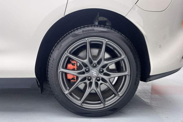 Used IM LS6 2023 Max Standard Edition
