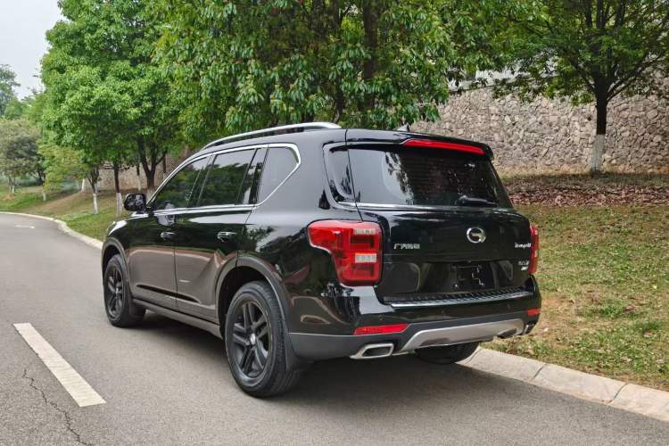 Used GAC Trumpchi GS7 2017 280T Two-Wheel Drive Luxury Model