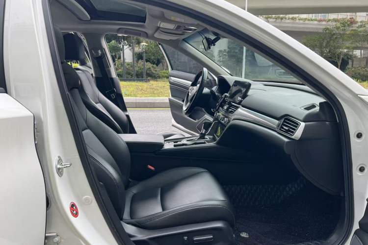 Used Honda Accord 2018 260TURBO Luxury Edition China VI
