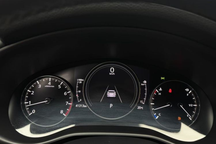 Used Mazda 3 Axela 2020 1.5L Automatic ZhiMei Edition Odometer Close Up