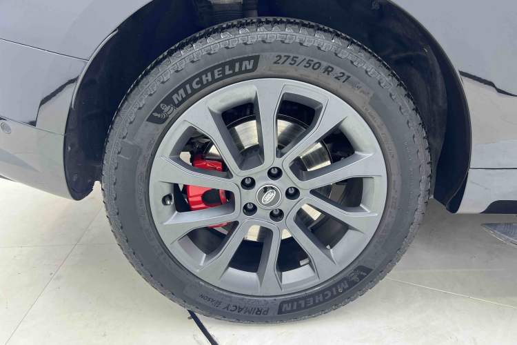 Used Land Rover Range Sport 2024 400PS Dynamic SE Exterior 6