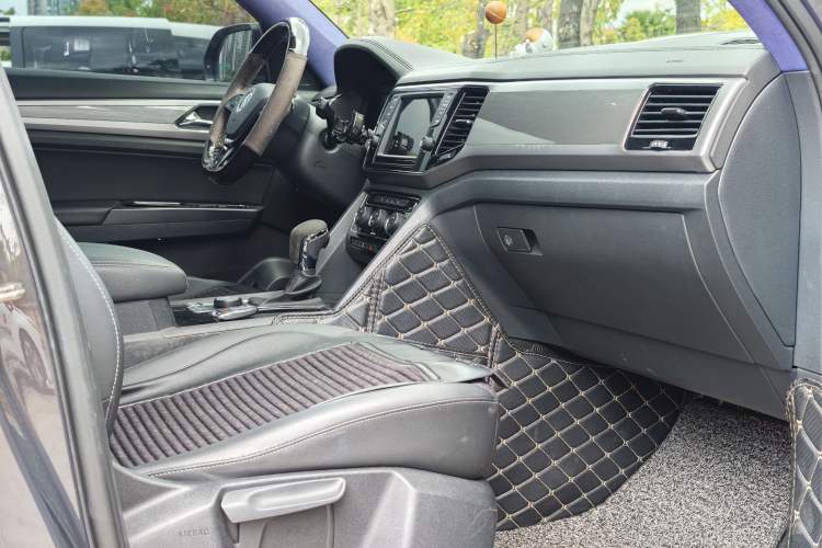 Used Volkswagen Teramont 2017 380TSI Four-Wheel Drive Comfort Edition Interior 1