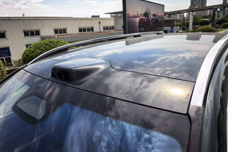 Used Hima AITO M9 2025 Extended-Range Ultra Version 52 kWh 6-Seater
