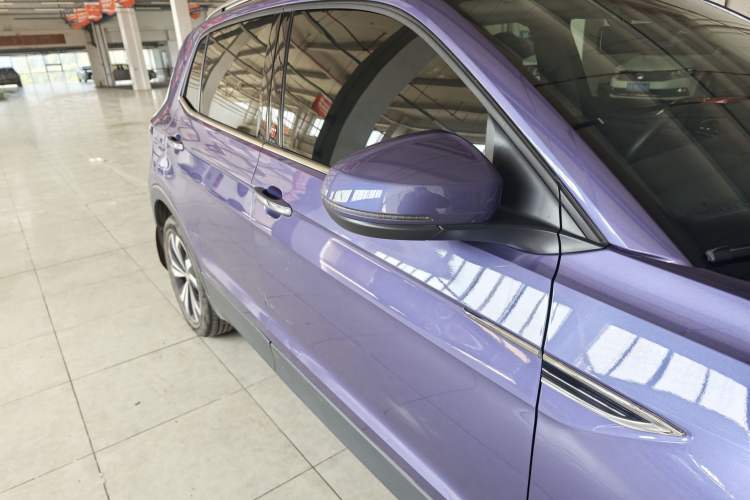 Used Volkswagen T-Cross 2020 280TSI DSG Luxury Edition Exterior 2