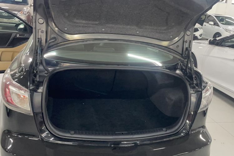 Used Mazda Mazda 3 2011 Sedan 1.6L Automatic Elite Model