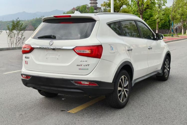 Used Dongfeng Fengon 580 2016 Revised Version 1.5T CVT Luxury Edition Exterior 6