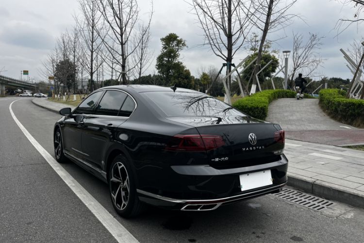 Used Volkswagen Magotan 2023 2 Million Units Commemorative Edition 330TSI DSG Luxury Version
