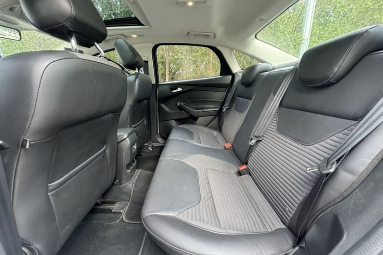 Used Ford Focus 2015 Sedan EcoBoost 180 Automatic Elite Model