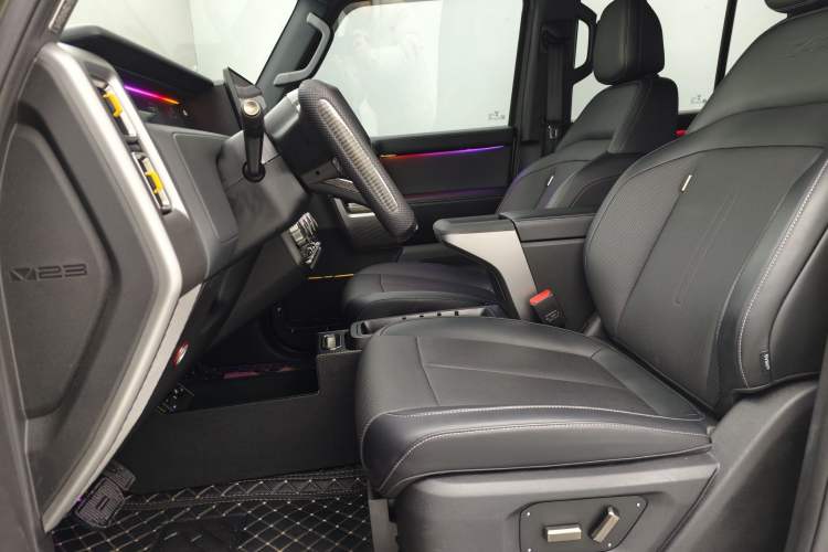 Used iCAR V23 2025 501 Four-Wheel Drive Intelligent Driving Version
