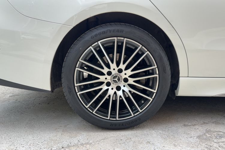 Used Mercedes-Benz C-Class 2022 Restyled C 260 L Sport Edition Exterior 4