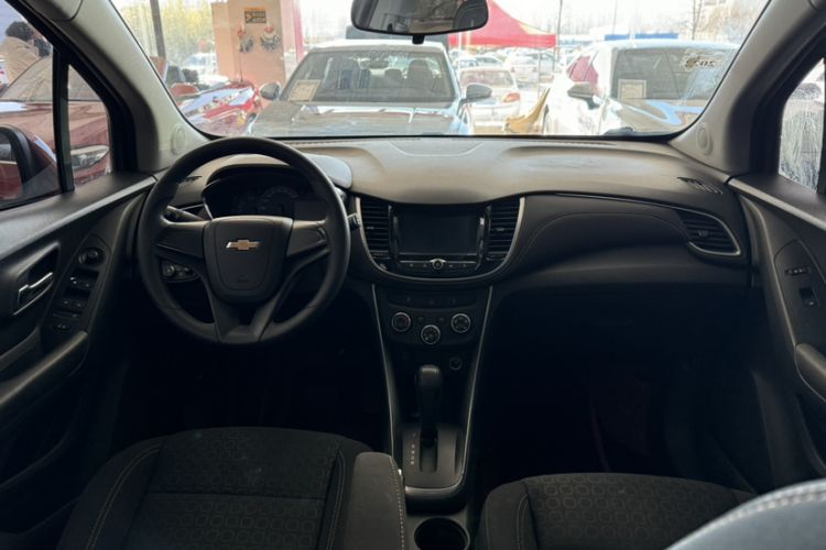 Used Chevrolet Trax 2018 330T Automatic Two-Wheel Drive Elite Model