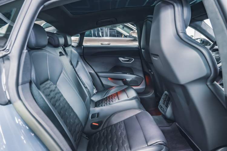 Used Audi RS e-tron GT 2023 Basic Model
