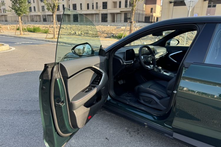 Used MG 7 2025 1.5T 300 DCT Luxury Edition