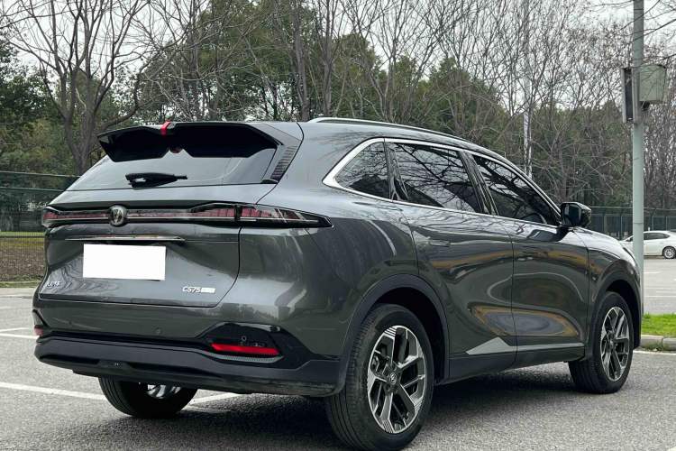 Used Changan CS75 PLUS 2025 4th Generation 1.5T New Blue Whale Smart Whale Enjoyment Edition