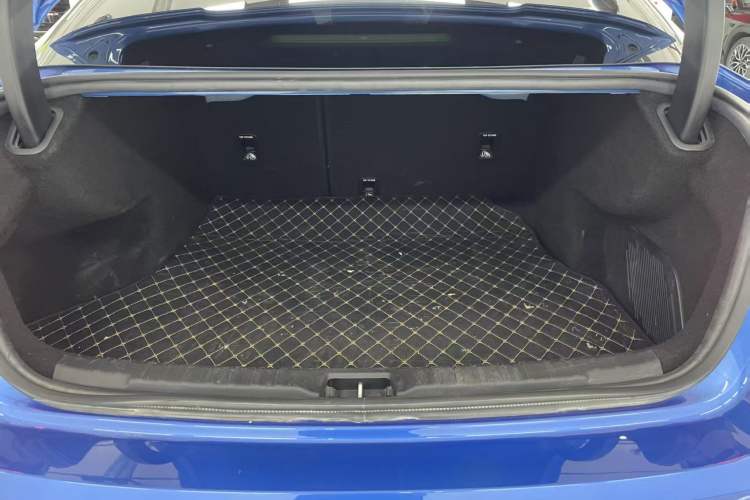 Used Lynk & Co 03 2019 1.5TD DCT JingPro Edition China VI Standard