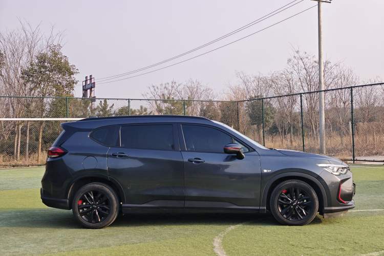 Used Chevrolet Orlando 2020 Light Hybrid Redline 530T Automatic Enjoyment Edition (5+2 Models)