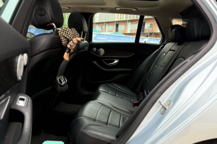 Used Mercedes-Benz C-Class 2015 C 200 station wagon