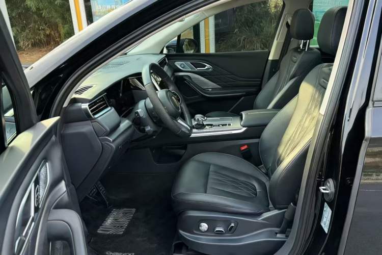 Used Hongqi HS7 PHEV 2024 2.0T PHEV Four-Wheel Drive Flagship Edition 7 Seats Interior 3