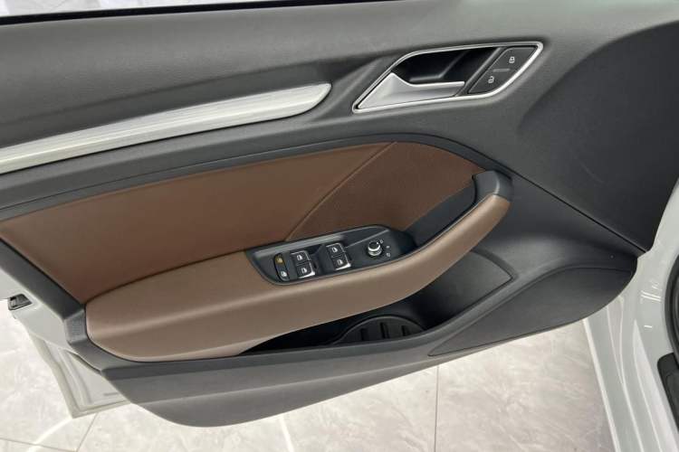 Used Audi A3 2015 Sportback 35 TFSI Millionth Anniversary Comfort Model