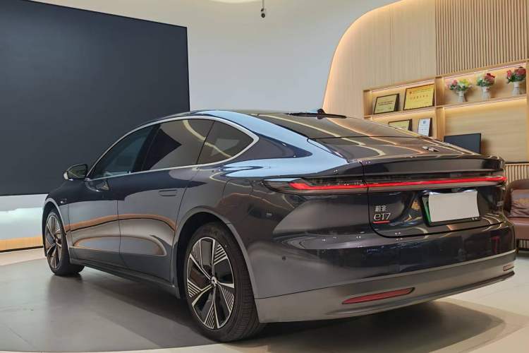 Used Nio ET7 2022 75 kWh
