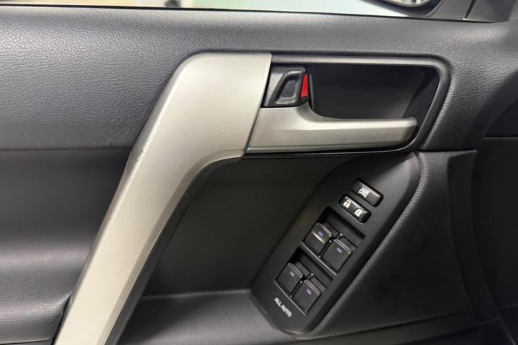 Used Toyota Prado 2018 3.5L Automatic TX
