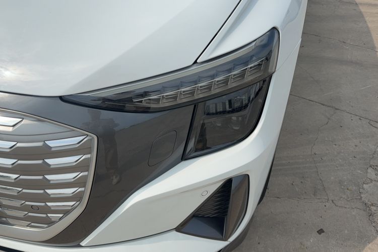 Used Audi Q5 e-tron 2023 40 e-tron Starry Edition Luxury Package Left Front Headlight