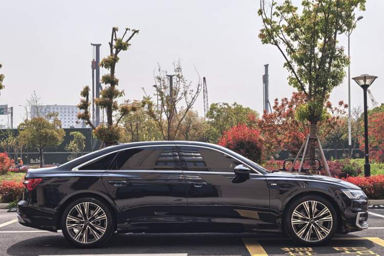 Used Audi A6L 2025 Revised 45 TFSI Prestige Dynamic Edition
