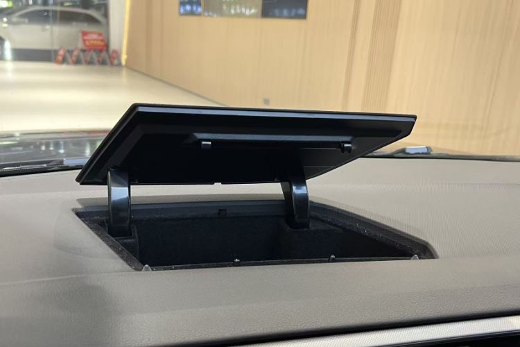 Used Volkswagen Tayron 2020 330TSI Two-Wheel Drive Luxury Smart Connectivity Version Interior 8