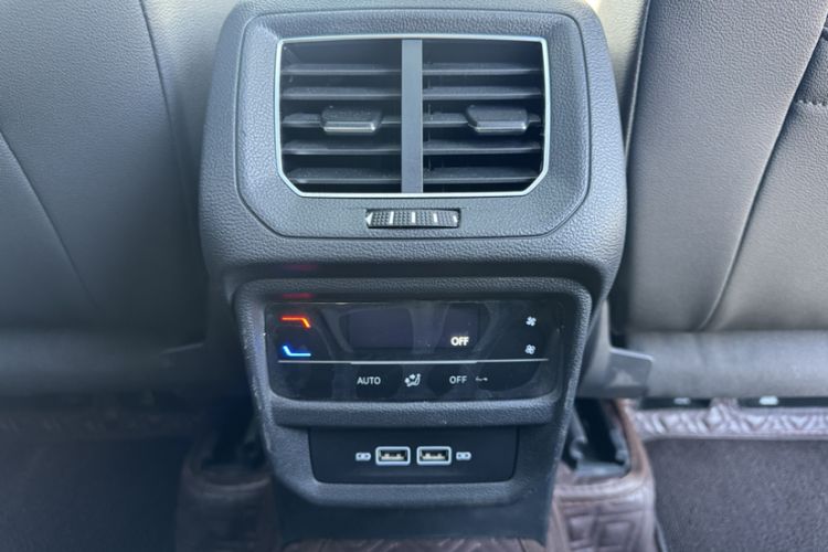 Used Volkswagen Tayron 2021 380TSI All-Wheel Drive R-Line Connected Version
