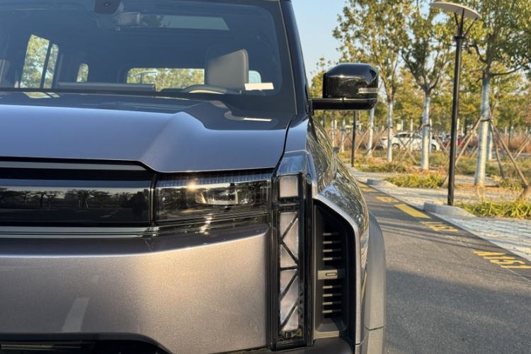 Used iCAR 03T 2024 520km Two-Wheel Drive Long-Range Version