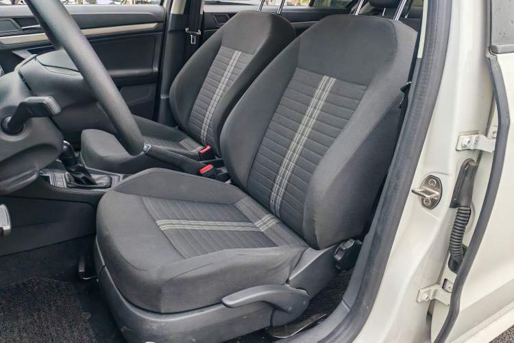 Used Volkswagen Lavida 2019 Lavida Start 1.5L Automatic Trendy Version China VI Standard Left Front Seat