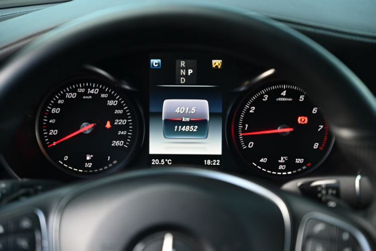 Used Mercedes-Benz GLC 2017 GLC 260 4MATIC Luxury Model