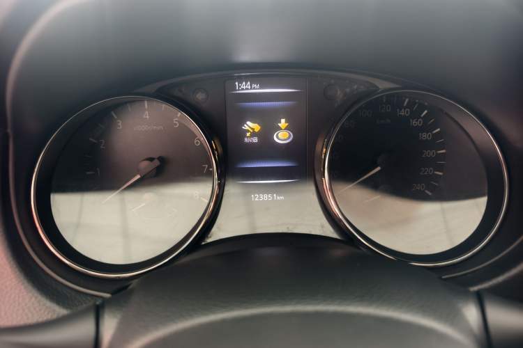 Used Nissan X-Trail 2020 2.0L XL Premium CVT 2WD SmartConnect Luxury Edition
