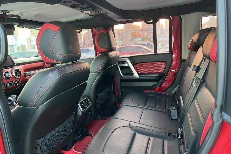 Used BAIC Off-Road BJ40 2019 PLUS 2.3T Automatic Four-Wheel Drive Premium Edition China VI