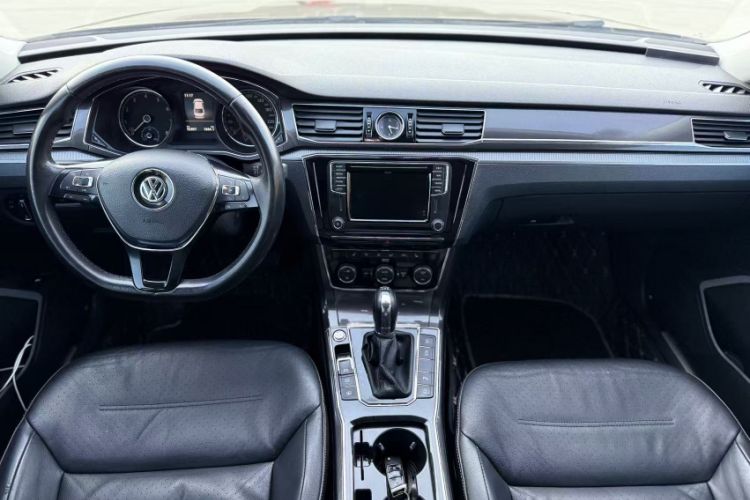 Used Volkswagen Passat 2017 330TSI DSG Prestige Edition