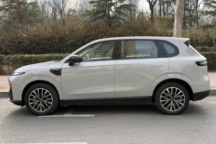 Used Leapmotor B10 2025 510 Joyful Edition Exterior 5