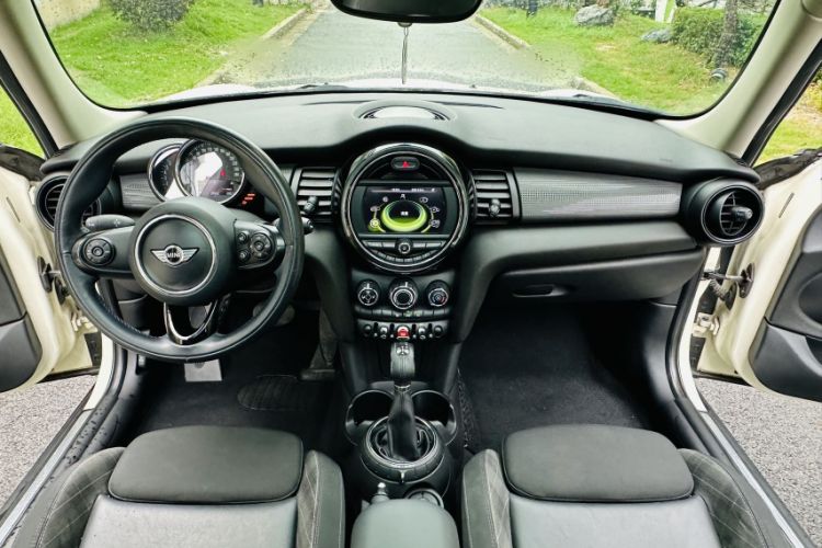 Used MINI MINI 2016 1.5T COOPER Five-Door Edition