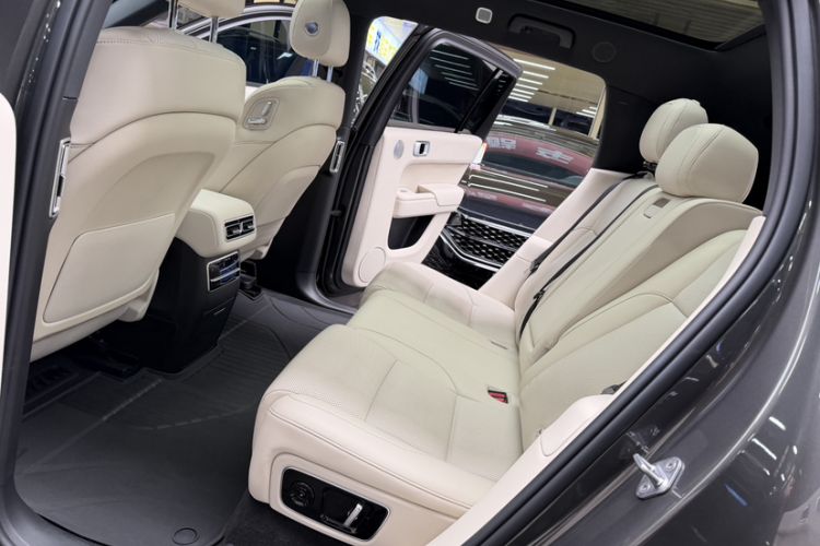 Used Li Auto L7 2023 Air model
