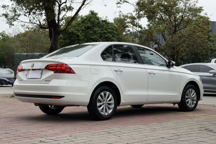 Used Volkswagen Bora 2018 1.5L Manual Fashion Model
