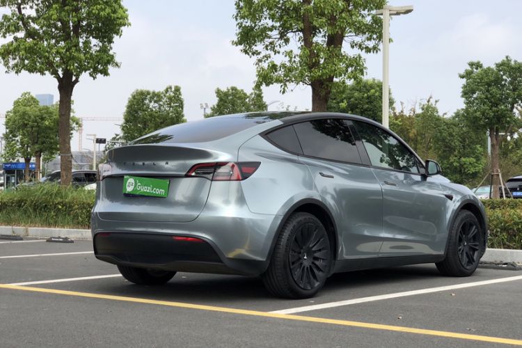 Used Tesla Model Y 2021 Standard Range Rear-Wheel Drive Version
