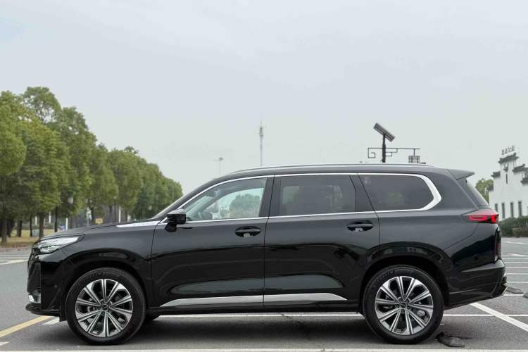 Used EXEED Lanyue 2023 400T Four-Wheel Drive Star Prestige Edition 6 Seats Exterior 7