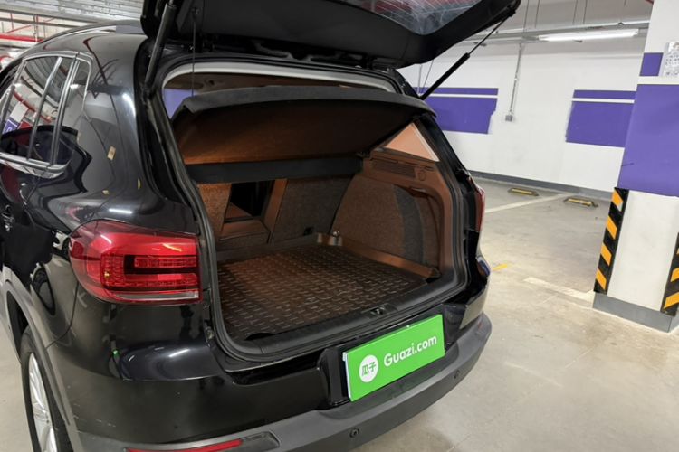 Used Volkswagen Tiguan 2016 280TSI Automatic Two-Wheel-Drive Silk Road Style Edition Trunk