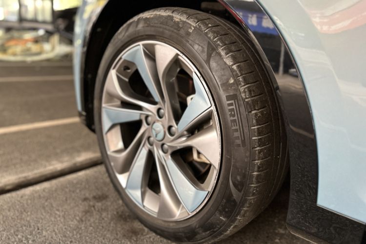 Used VOYAH FREE 2021 Four-Wheel Drive Standard All-Electric Exclusive Luxury Package
