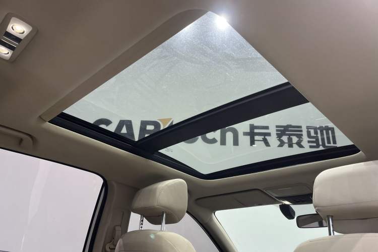 Used Honda CR-V 2021 240TURBO CVT 2WD Comfort Version Interior 6