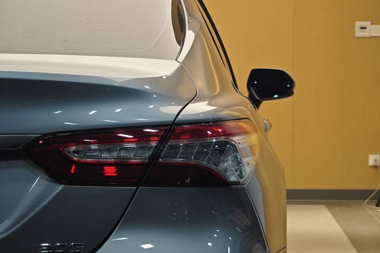 Used Toyota Camry 2021 2.0G Luxury Edition