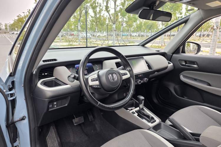 Used Honda LIFE 2021 1.5L CVT CRO-SS Fun Edition