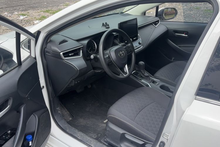 Used Toyota Allion 2022 2.0L Elite Edition Interior 1