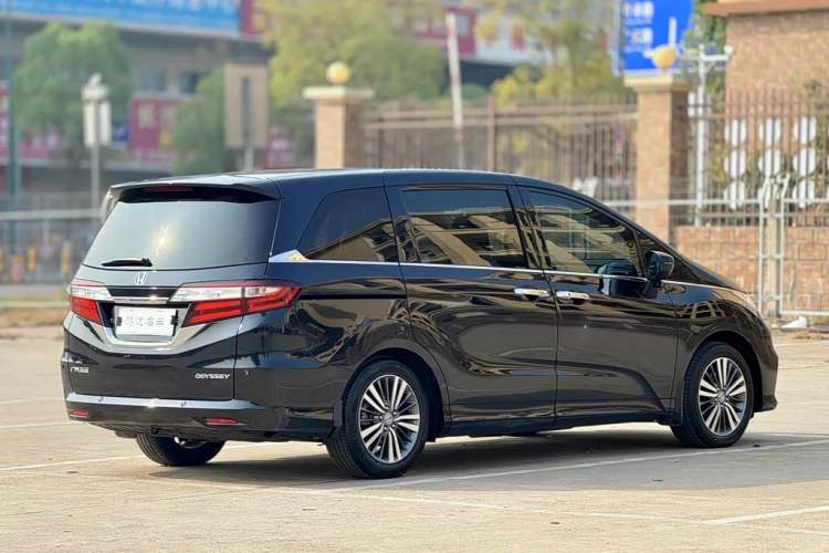 Used Honda Odyssey 2018 2.4L Smart Edition