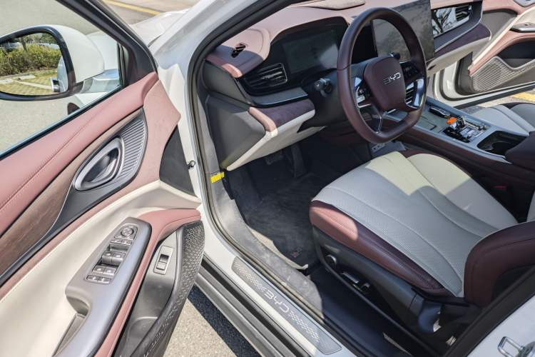 Used BYD Seal 2024 HONOR Edition DM-i 1.5L 121km Prestige Model