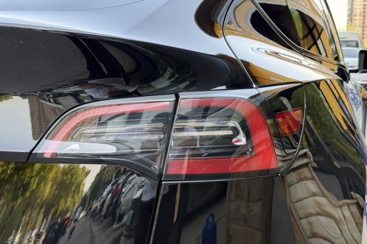 Used Tesla Model Y 2022 Rear-Wheel-Drive Version Exterior 10